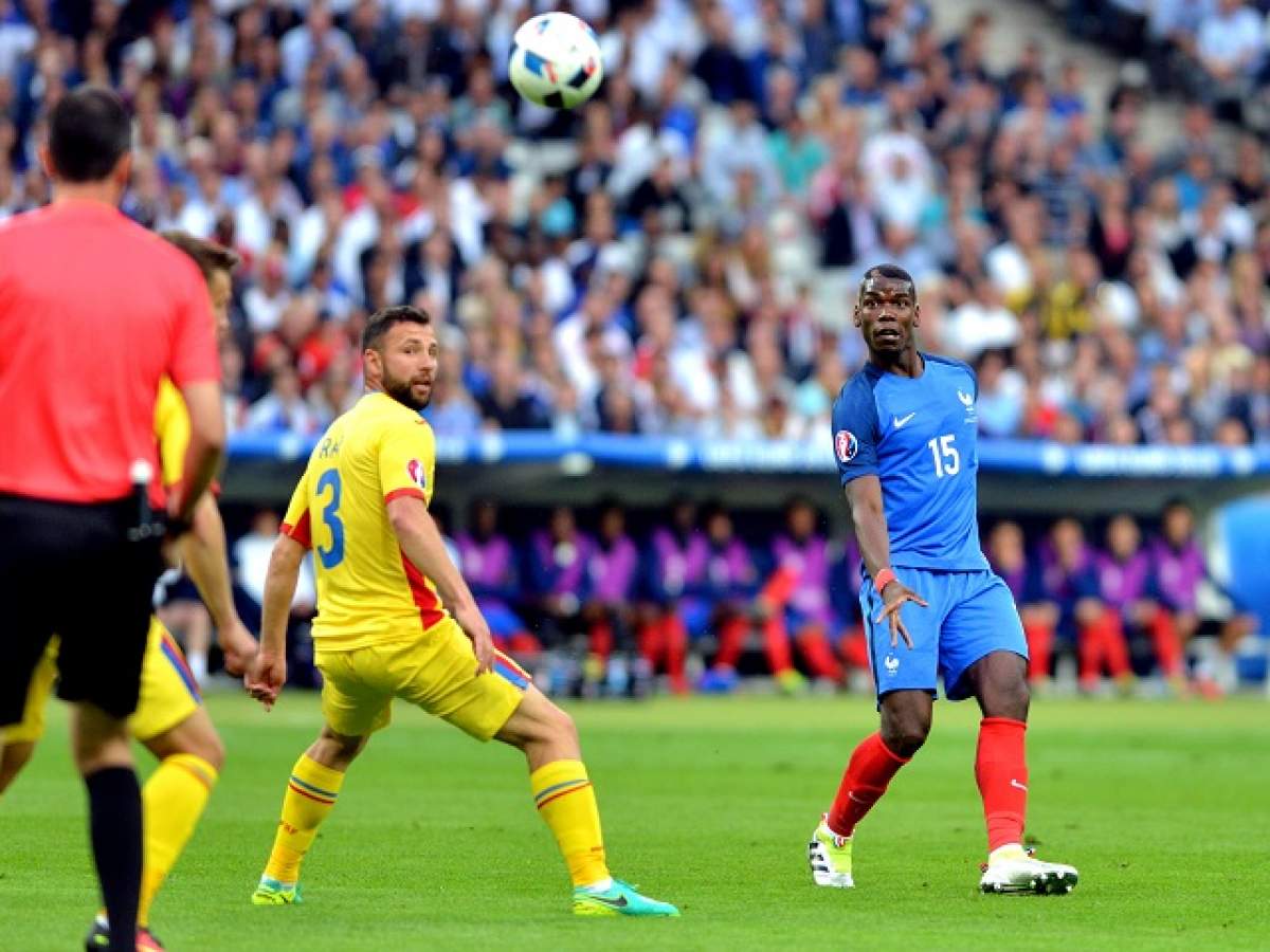 INCREDIBIL! La finalul meciului Franţa – România, Răzvan Raţ l-a înjurat pe Dimitri Payet! Starul francez a avut o reacţie neaşteptată!