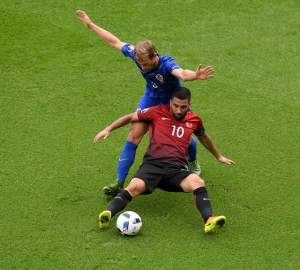 FOTO / EURO 2016: Turcia – Croaţia 0-1, în Grupa D. Modrici a marcat, Corluka a fost umplut de sânge!