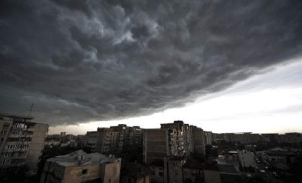 Atenţionare meteo valabilă în toată ţara între 13 Iunie şi sfârşitul zilei de 14 Iunie