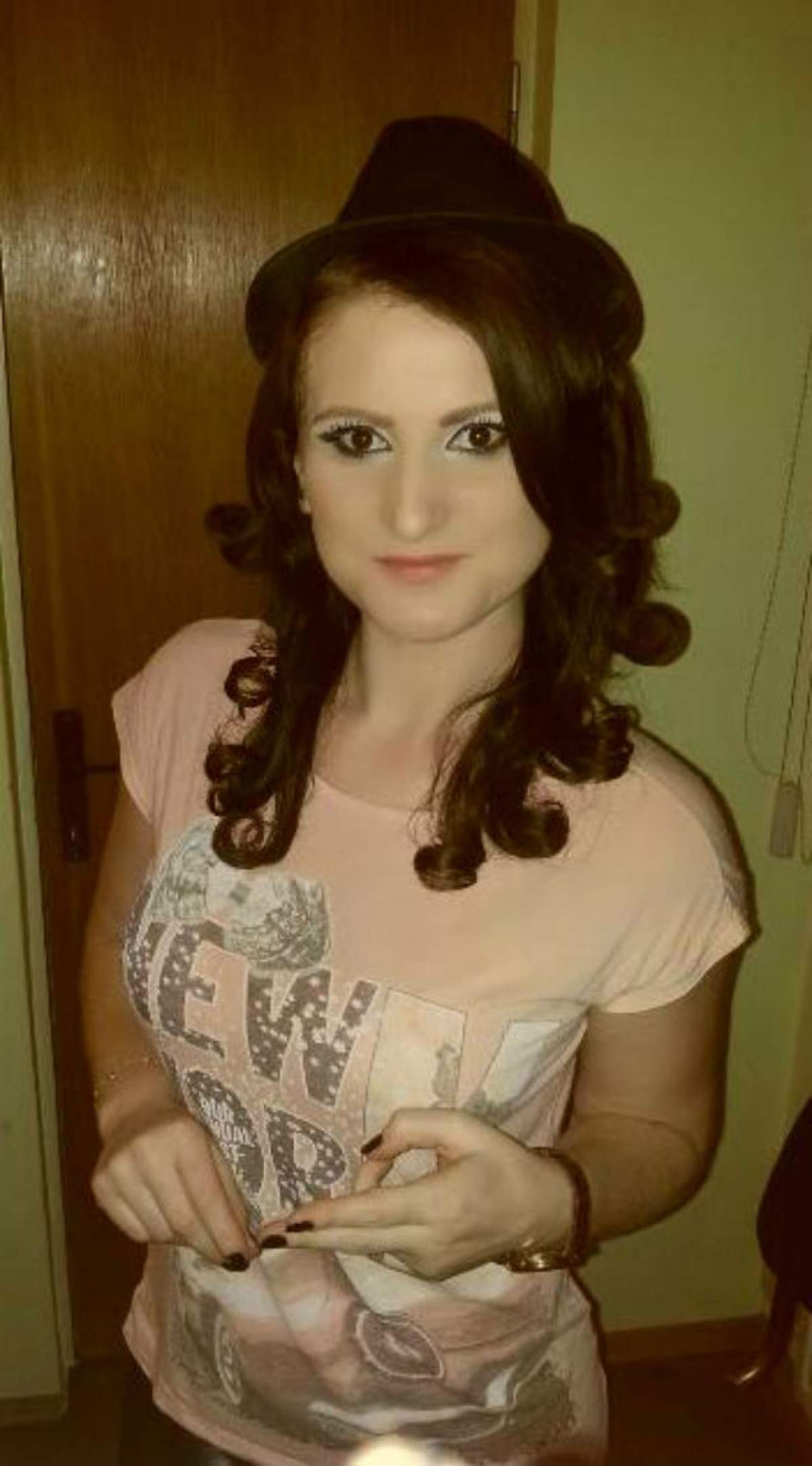 Simona de la "Mireasă pentru fiul meu", de urgenţă la spital: "Multă sănătate"