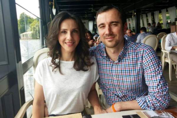 Andreea Răducan a dezvăluit unde a fost cerută de soţie. Locul ales a lăsat-o fără cuvinte