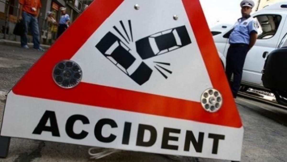 Accident grav la Cluj! Un microbuz a fost lovit! Doi oameni au suferit leziuni grave