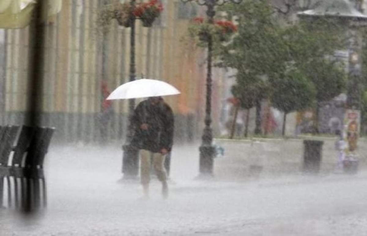 Meteorologii au făcut anunţul! În trei judeţe din România, precipitaţiile vor depăşi 30 litri pe metru pătrat