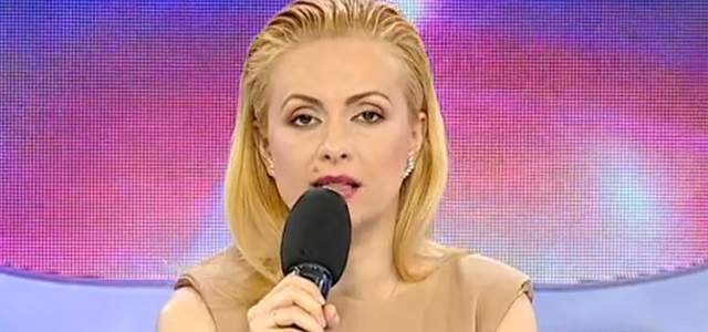 FOTO / Simona Gherghe, schimbare de look! Cum a apărut, în direct, la "Acces Direct"