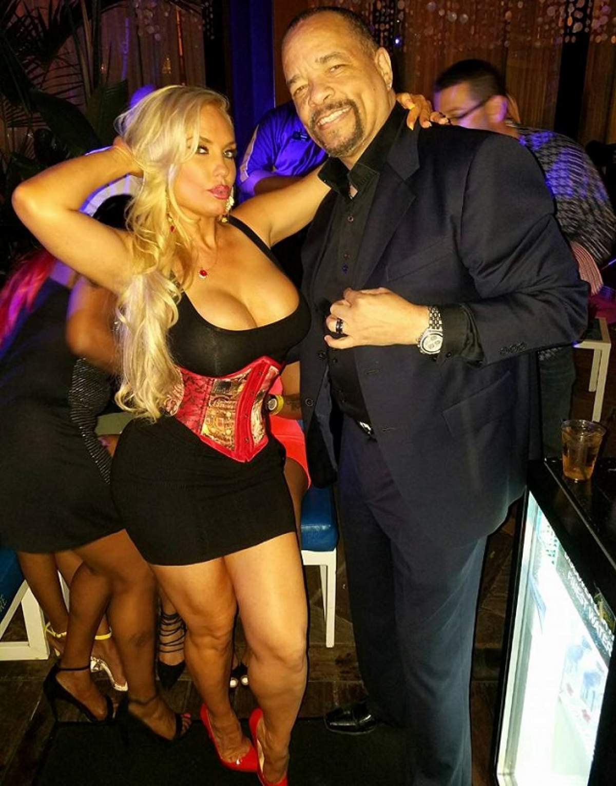 Toată lumea o cunoaște pe pițipoanca showbiz-ului, dar mama starletei Coco Austin arată într-un mare fel!