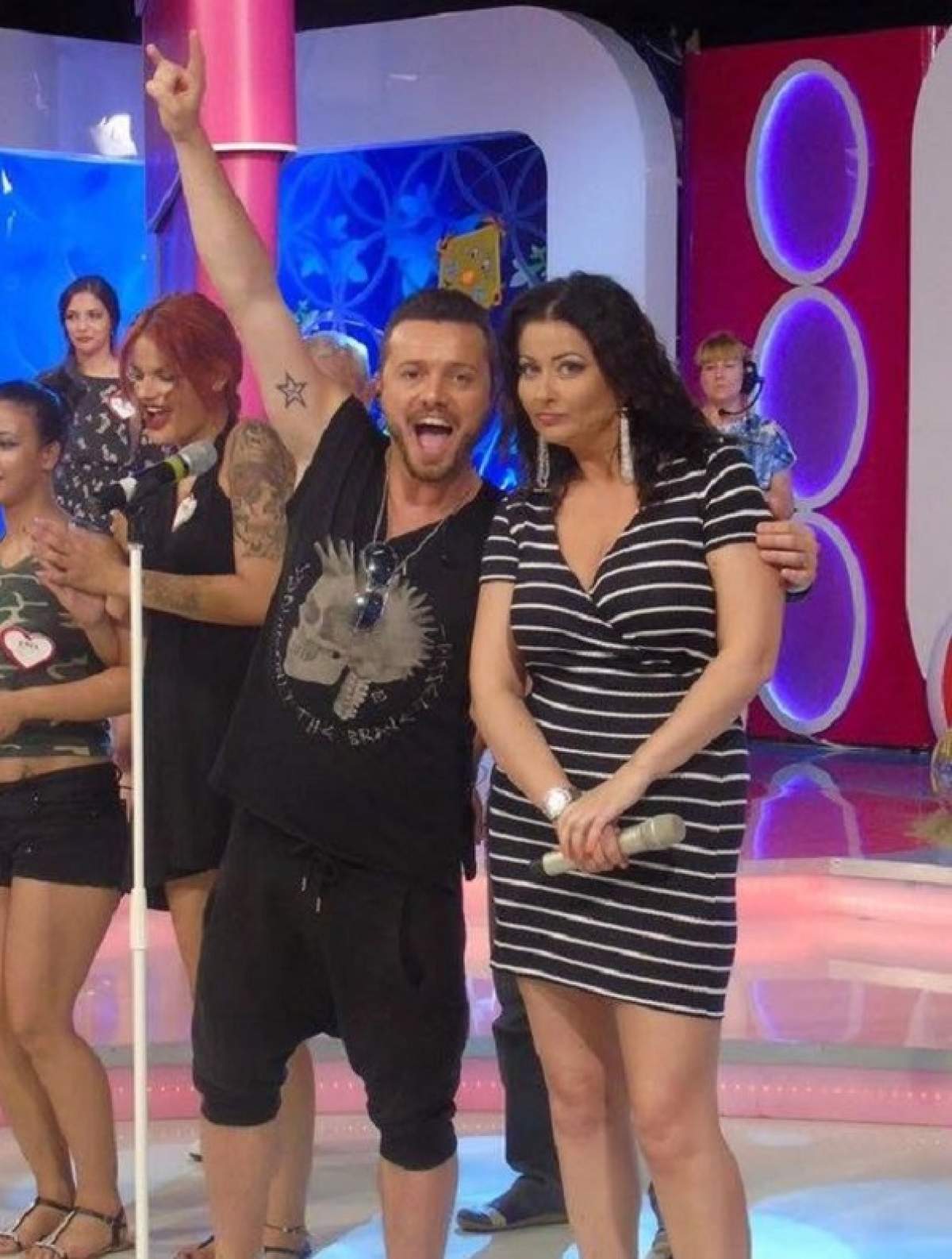 Gabriela Cristea, gest RUŞINOS în direct! Prezentatoarea TV a uitat de bunele maniere şi a renunţat la ei