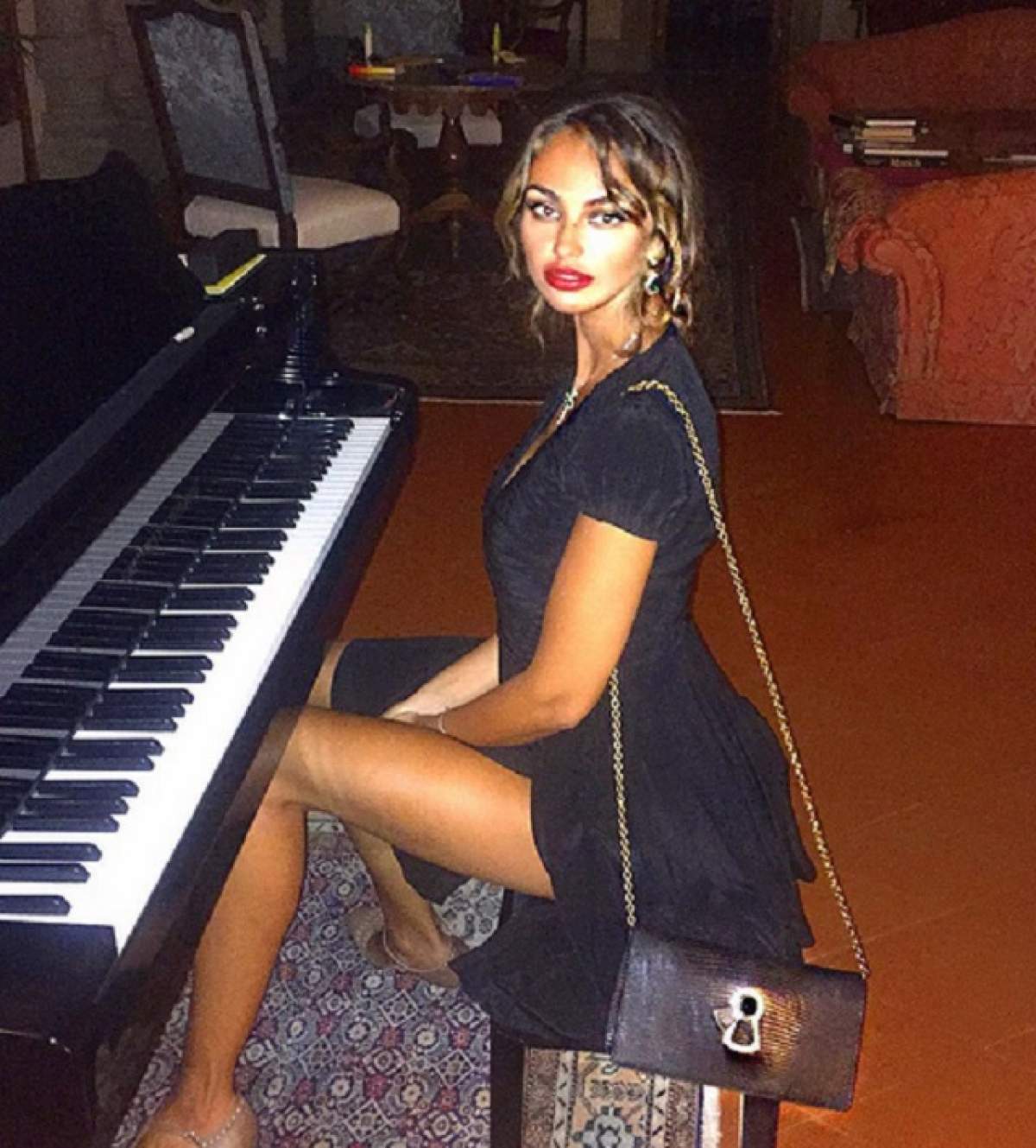 FOTO / Ipostaze hot cu Mădălina Ghenea şi noul său iubit! Fotografia prin care şi-a oficializat relaţia