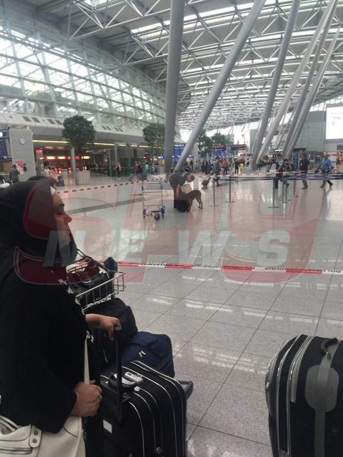 PANICĂ pe AEROPORT! Românii tremură de teama atentatelor ISIS