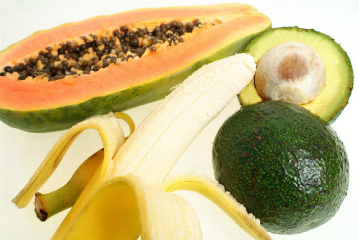 VIDEO & FOTO / Sâmburele de avocado e mai sănătos decât fructul! Beneficiile sale sunt uimitoare!