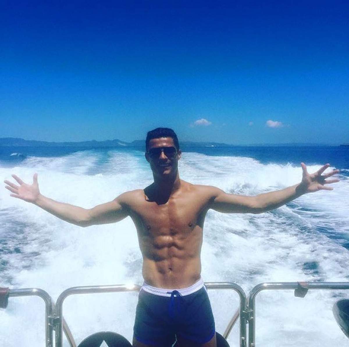 Fetelor, aveţi grijă! Cristiano Ronaldo a făcut un anunţ BOMBĂ!!! „Fac asta la 40 de ani”