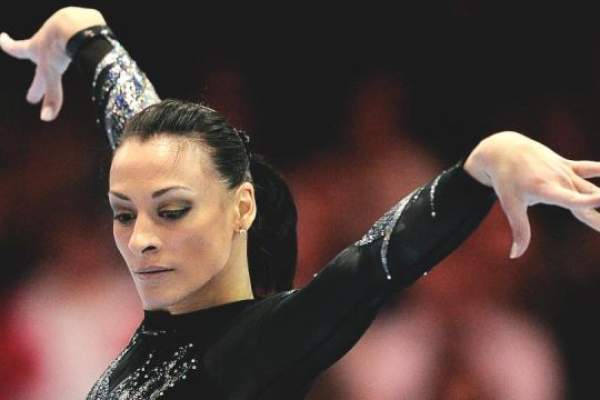 Cătălina Ponor a obținut două medalii la Campionatul European de gimnastică