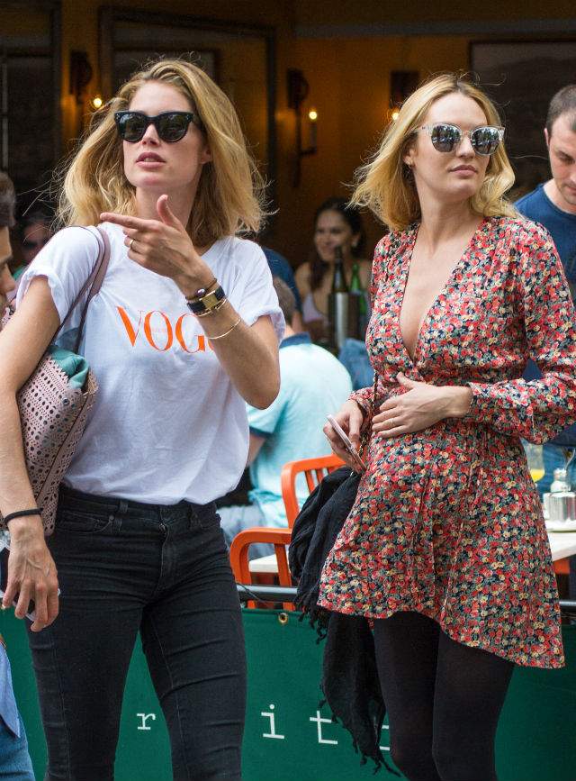 FOTO / Modelul Candice Swanepoel, cu burtica de gravidă la plimbare. E mai fericită ca niciodată