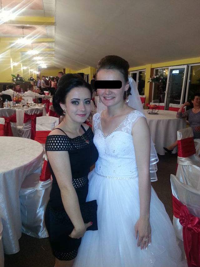 Îi prieşte divorţul! Toţi se aşteptau să o vadă cum plânge-n pumni, dar ea este mai veselă ca niciodată. Cătălina de la "Mireasă pentru fiul meu", schimbare de look