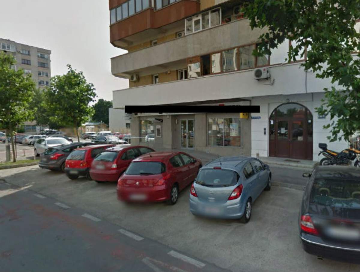 Angajaţii unei bănci din Capitală, clipe de groază! Un bărbat înarmat a intrat în sediu şi i-a ameninţat
