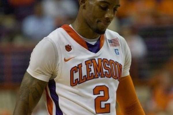 O nouă tragedie în sport! Demontez Stitt, un baschetbalist în vârstă de 27 de ani, s-a stins din viaţă