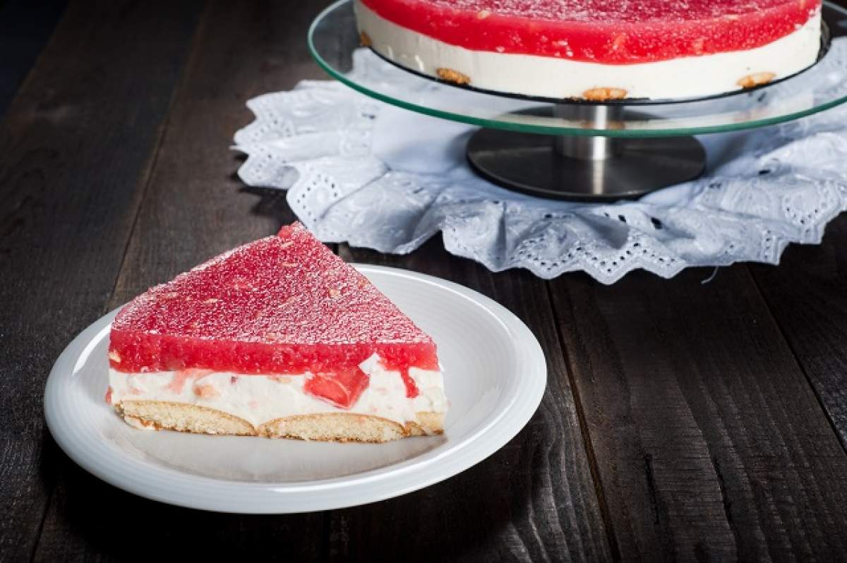 REŢETA ZILEI: Joi- Desertul verii: cheesecake cu pepene