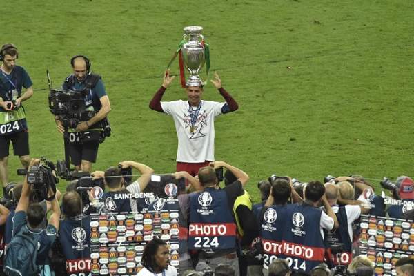 FOTO / Nimeni nu şi-ar fi închipuit aşa ceva! Ultima aroganţă făcută de Cristiano Ronaldo! Imagini FABULOASE!