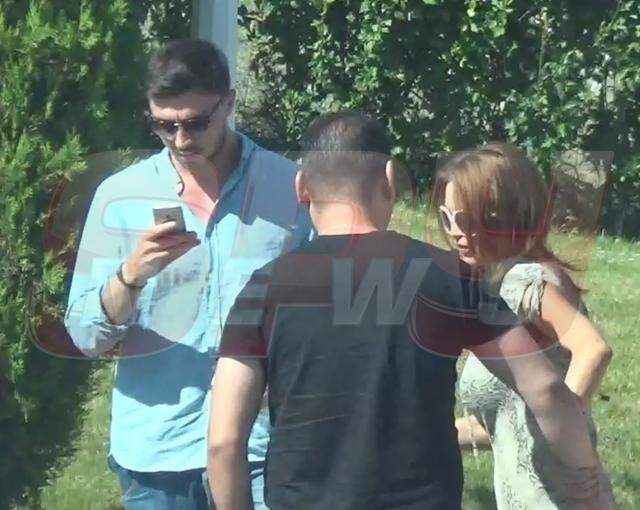 Cristina Spătar, întâlnire de taină cu un tinerel frumușel! Ce au făcut cei doi, în mijlocul străzii! Video paparazzi