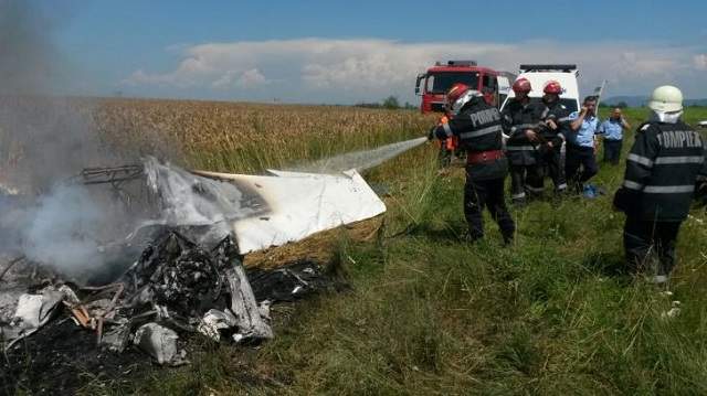 VIDEO / Primele imagini de la locul tragediei aviatice din Braşov!