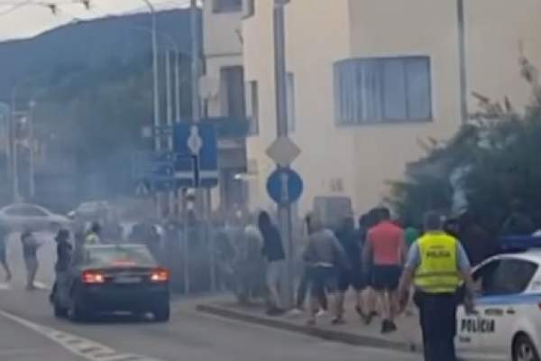 VIDEO / Lumea fotbalului este în stare de şoc! Măcel între sloveni şi slovaci!