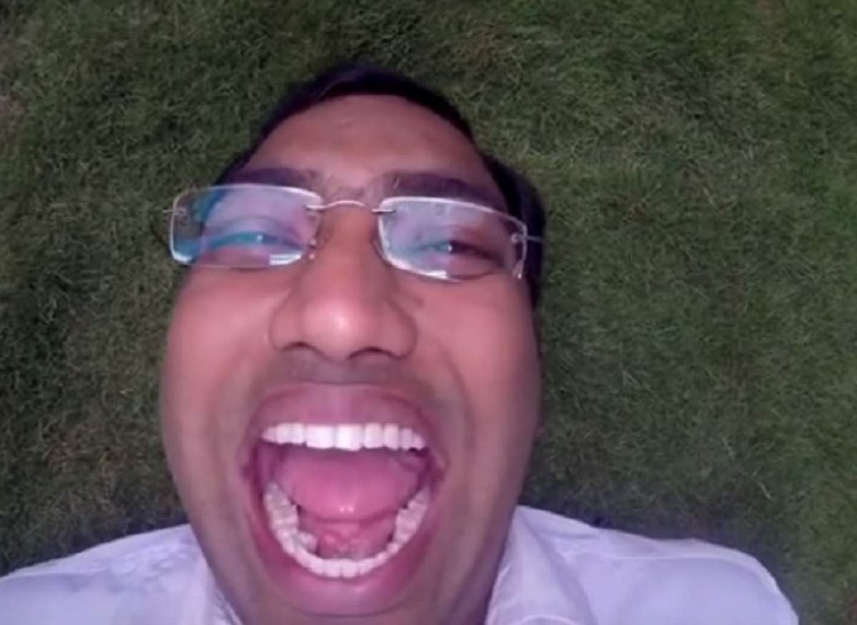 VIDEO / Omul cu cei mai mulţi dinţi din lume! Zâmbeşte frumos, dar când casă gura...