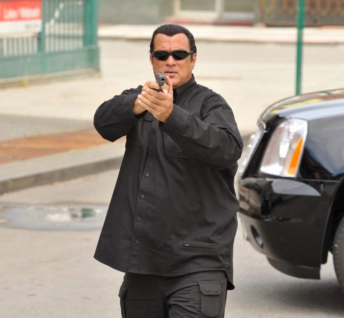 Cel mai cunoscut actor XXX din România, partenerul lui Steven Seagal!