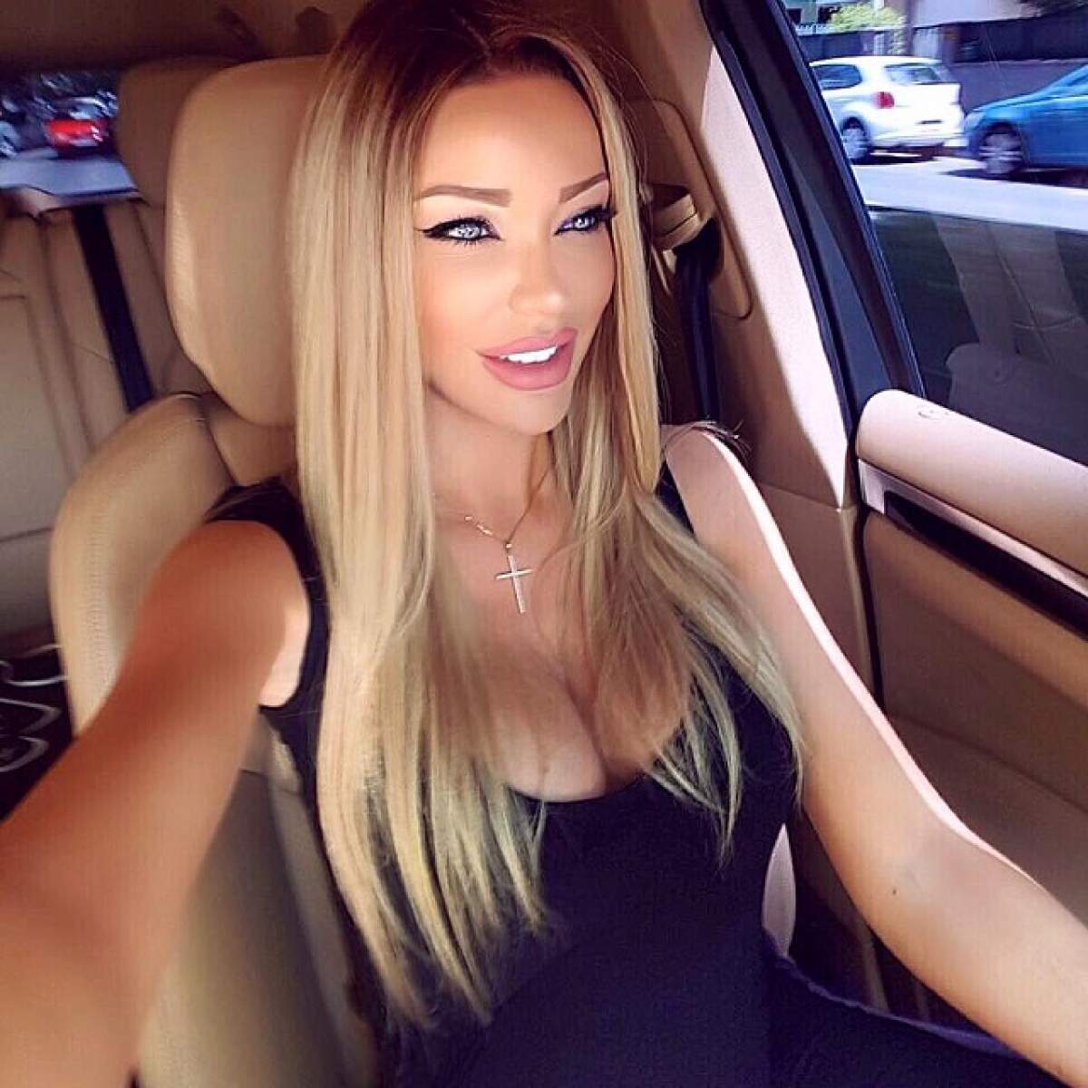 FOTO / Bianca Drăguşanu, schimbare de look! Are părul negru acum