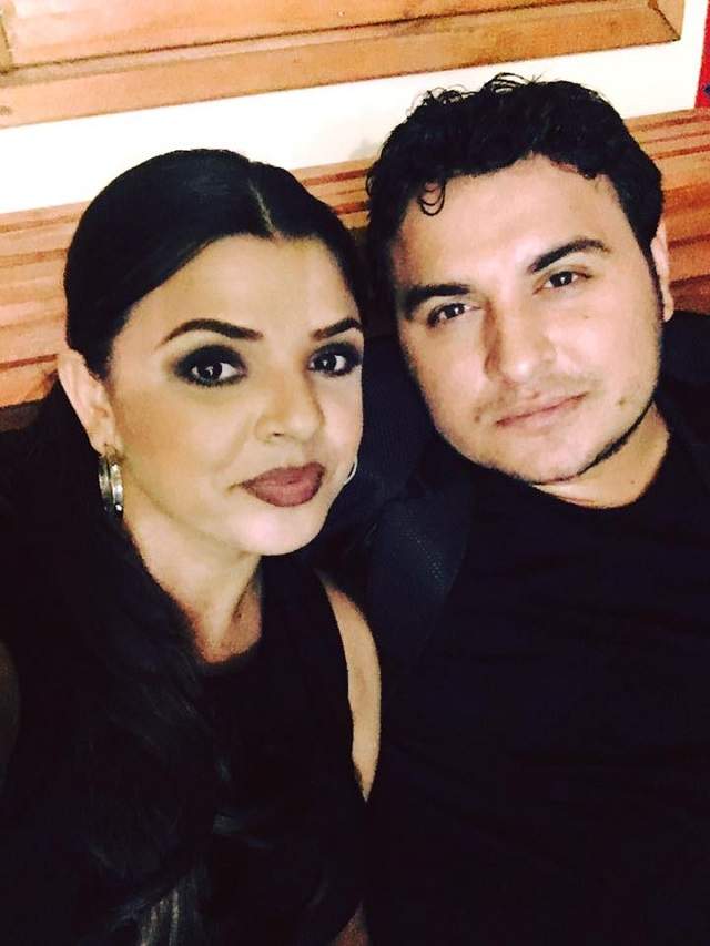Cântăreaţa de manele Laura Vass, TRANSFORMATĂ TOTAL! A slăbit, şi-a schimbat culoarea părului şi e de nerecunoscut!