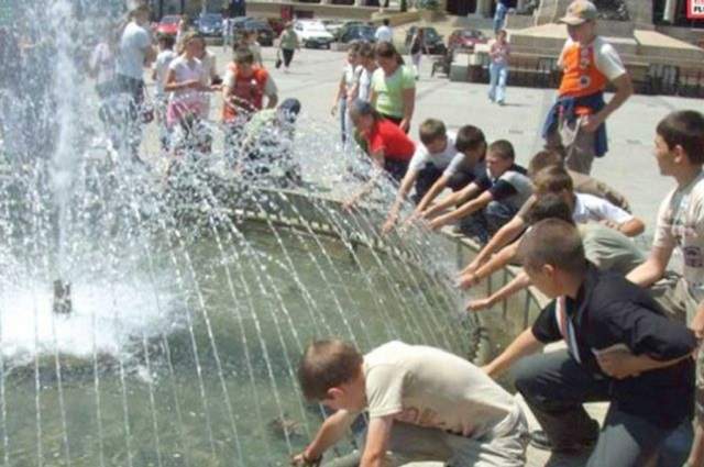 COD GALBEN şi PORTOCALIU de CĂLDURĂ, dar şi de PLOI cu GRINDINĂ! Care sunt zonele