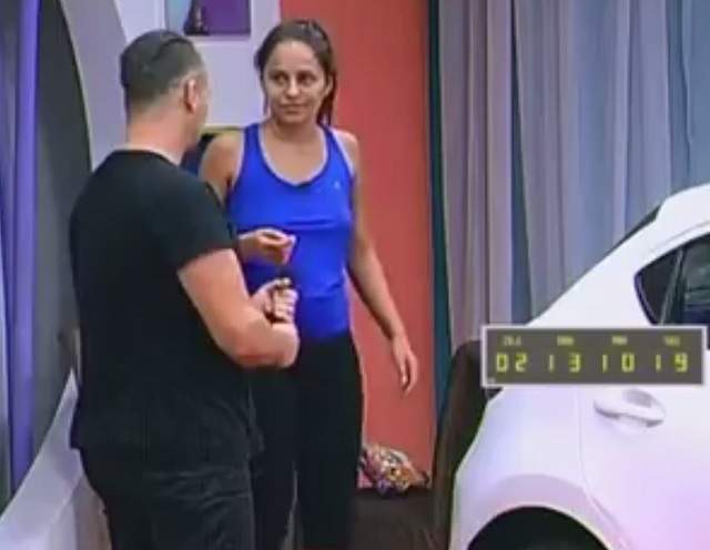 LIVE din CASA "Mireasă pentru fiul meu"! Concurenţii, filmaţi pas cu pas! Vezi aici, minut cu minut, ce fac atunci când nu sunt la TV!