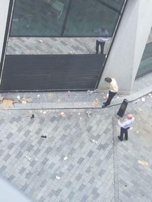VIDEO & FOTO / ALERTĂ în Londra! O bombă a fost detonată lângă o staţie de metrou aglomerată