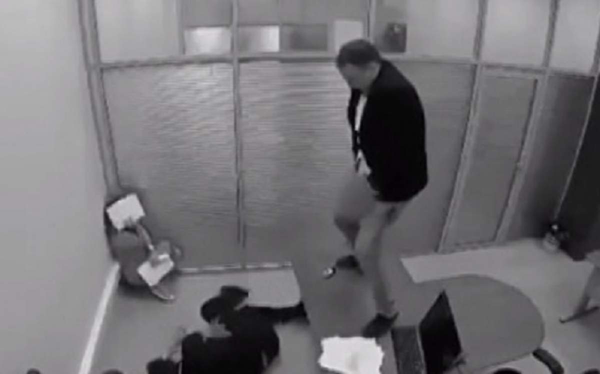 VIDEO / După ce a câştigat la Loto, a intrat în biroul şefului şi a început să urineze! Imaginile au devenit virale imediat