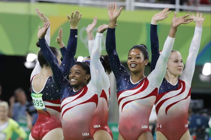 Stăpânele lumii! Echipa feminină de gimnastică a Statelor Unite ale Americii a câştigat aurul la Olimpiadă!