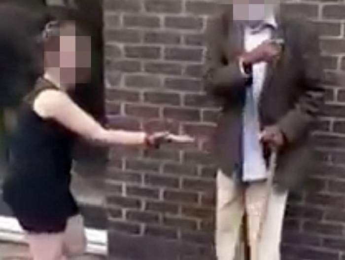 VIDEO / A făcut sex cu un bărbat pe bani, dar a fost ”țepuită”: ”A încercat să-mi dea 10 lei!” Imaginile fac senzație pe internet