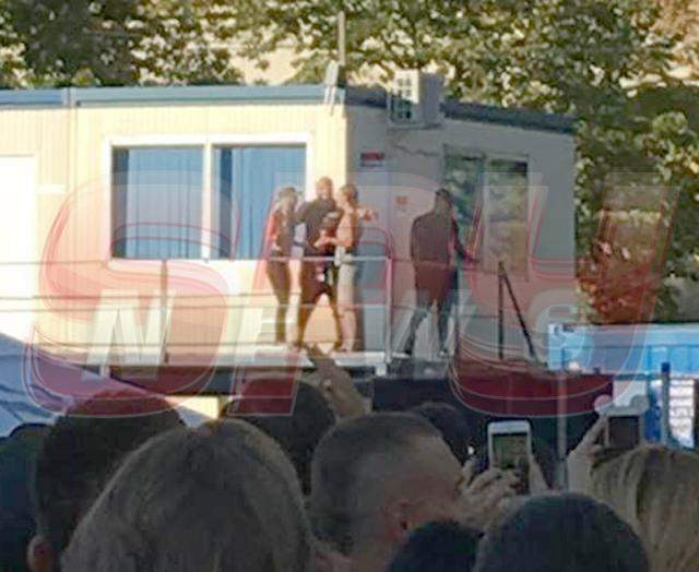 Imagini EXCLUSIVE! Ce făcea Rihanna înainte de a urca pe scenă, în București