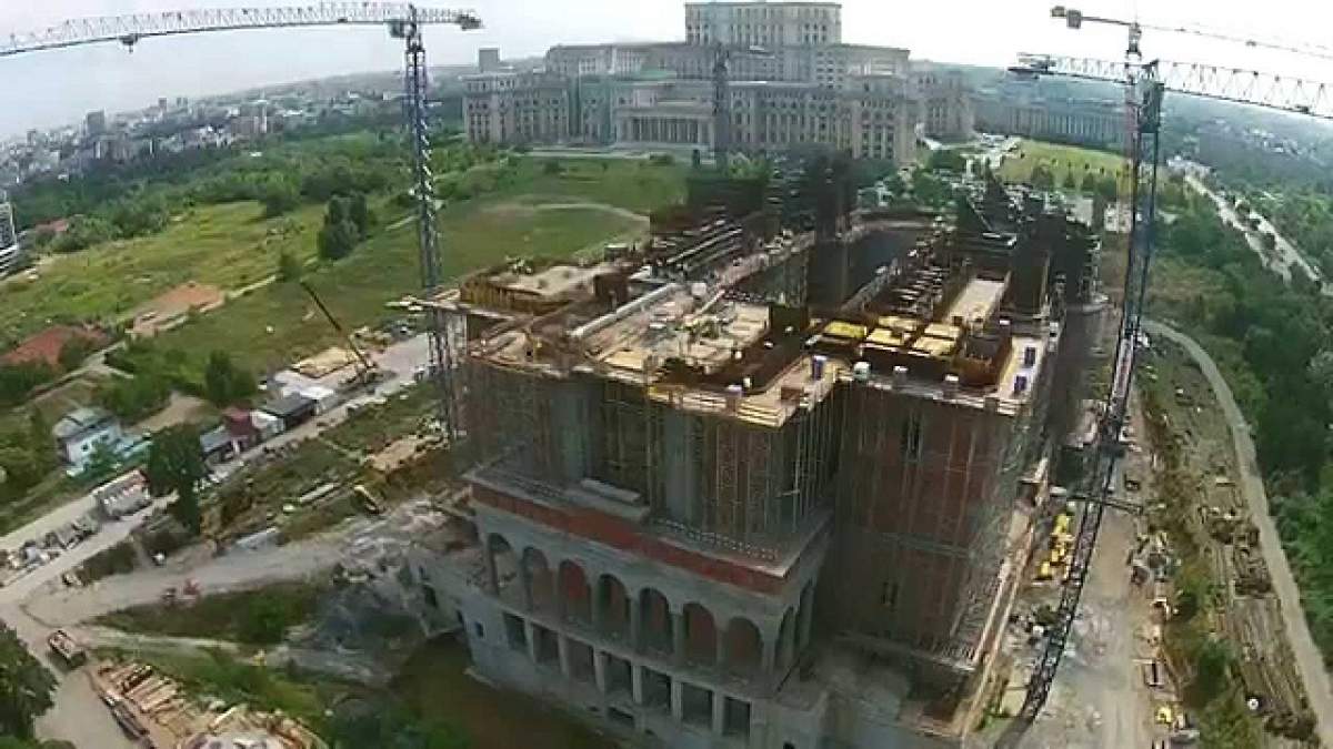 TUPEU INCREDIBIL! Biserica nu are bani de Catedrala Neamului, dar şi-a tras hotel lângă Bucureşti