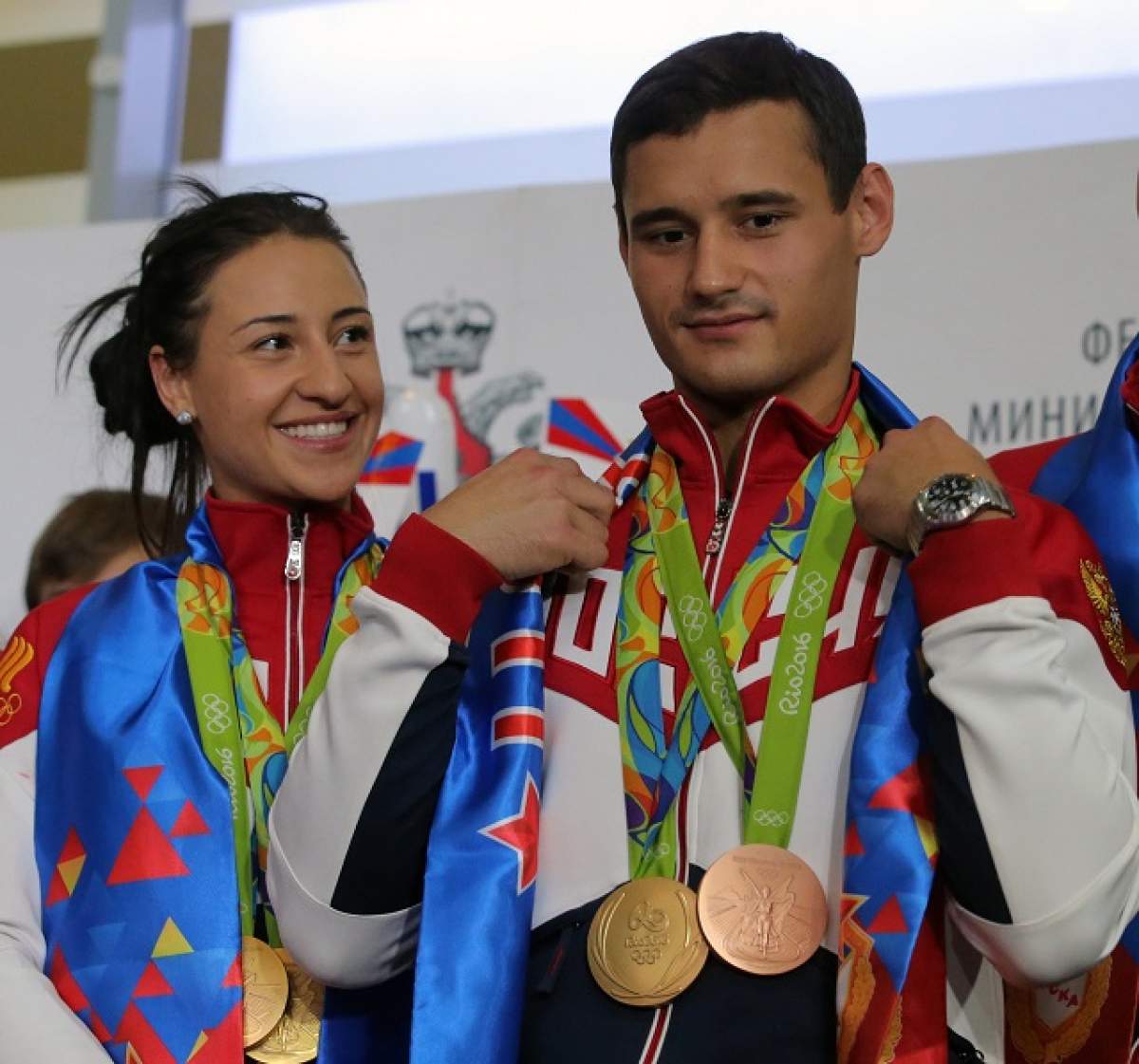 FOTO / Câţi bani încasează un sportiv care a câştigat o medalie de aur la Jocurile Olimpice de la Rio