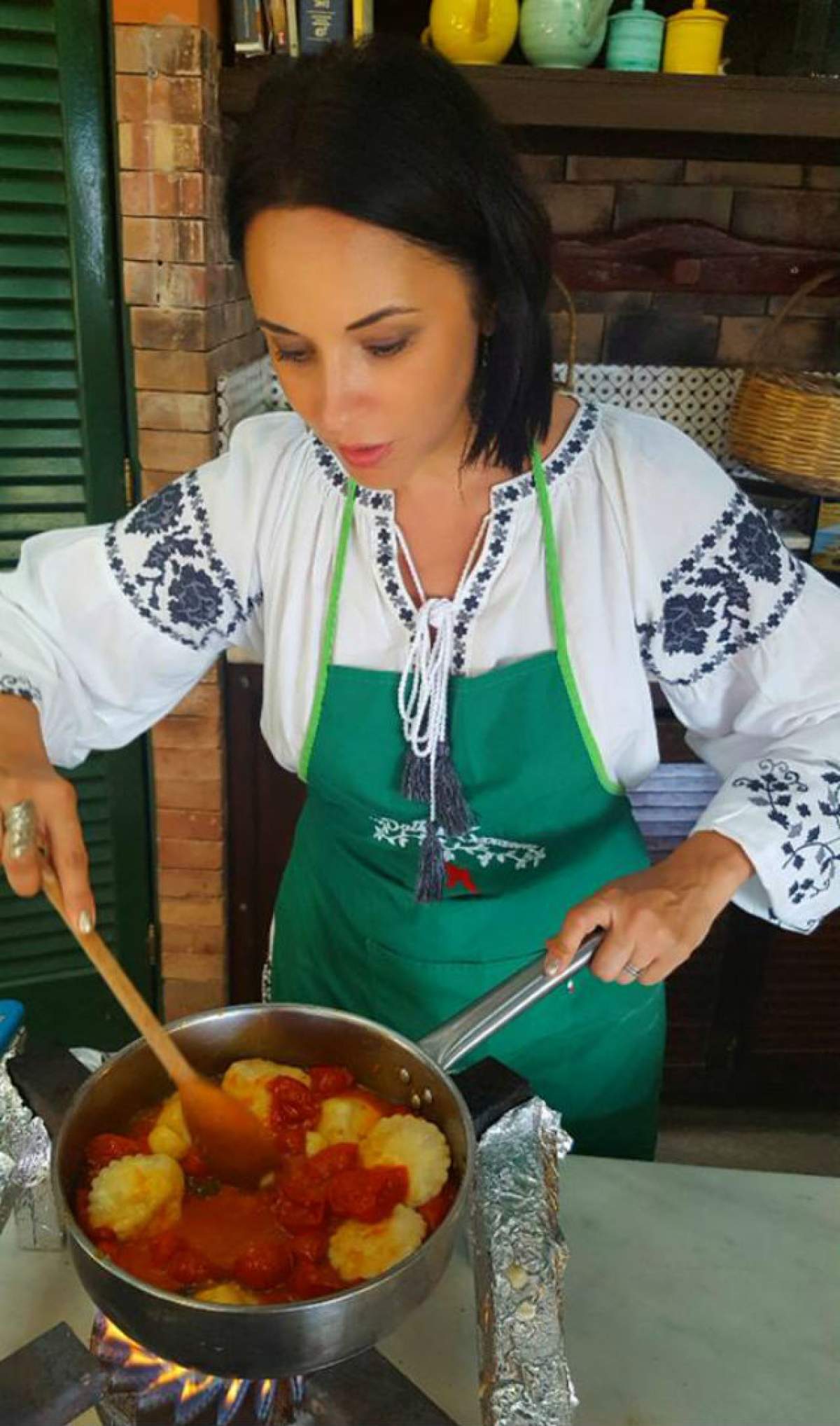 REȚETA ZILEI - DUMINICĂ: Ravioli alla Caprese! O gustare MAMA MIA cu secrete direct din bucătăria italiană, divulgate de Andreea Marin