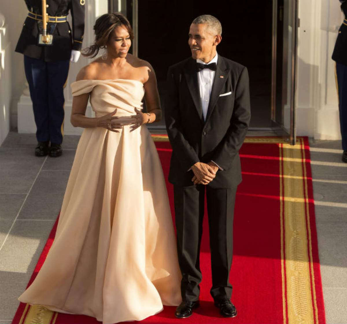VIDEO & FOTO / Povestea de dragoste a lui Michelle şi Barack Obama, desprinsă din poveşti! Descoperă secretele celui mai important cuplu prezidenţial din lume