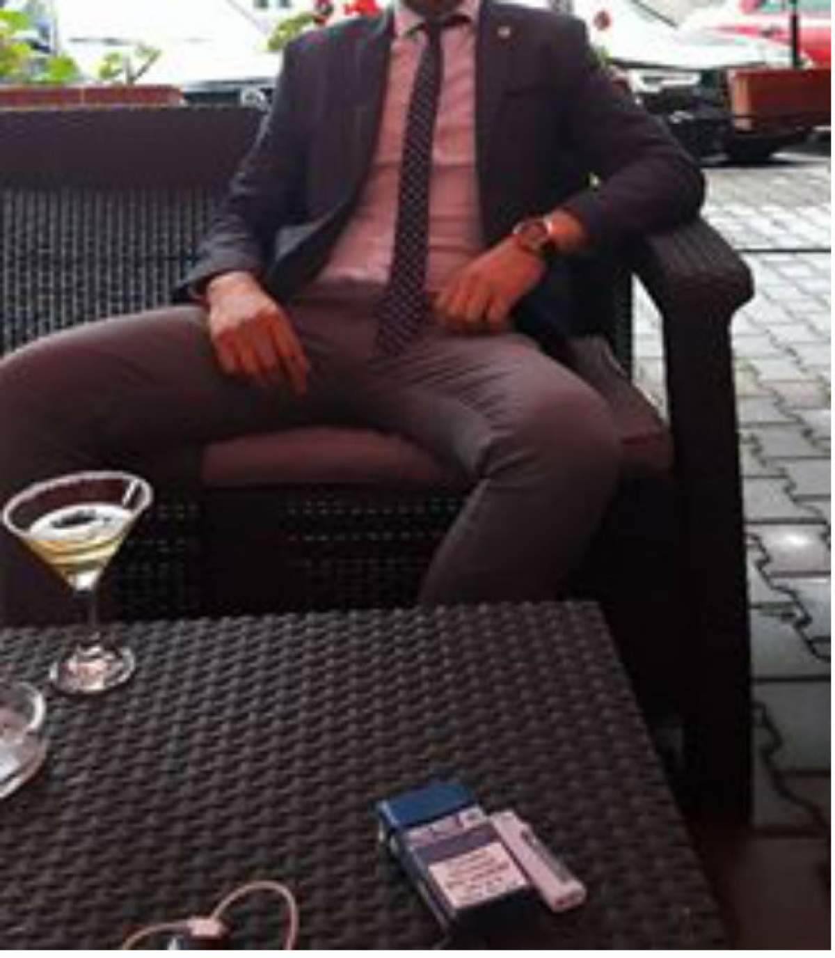 FOTO / SCANDALAGIUL de la "Mireasă pentru fiul meu", OCOLIT de FEMEI! Ce trist şi-a petrecut un fost concurent ziua de naştere