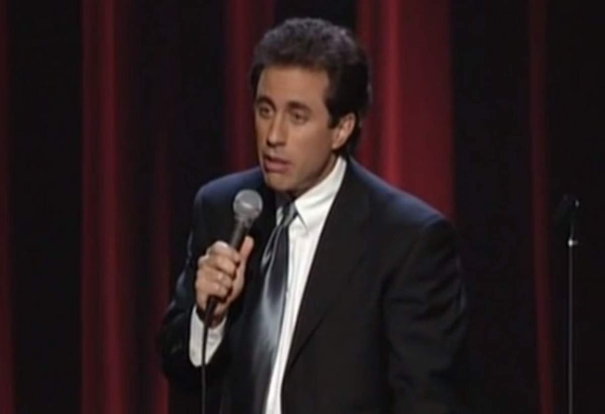 FOTO & VIDEO / Cum arată Jerry Seinfeld la aproape 20 de ani de la terminarea serialului care l-a făcut celebru. E de nerecunoscut!
