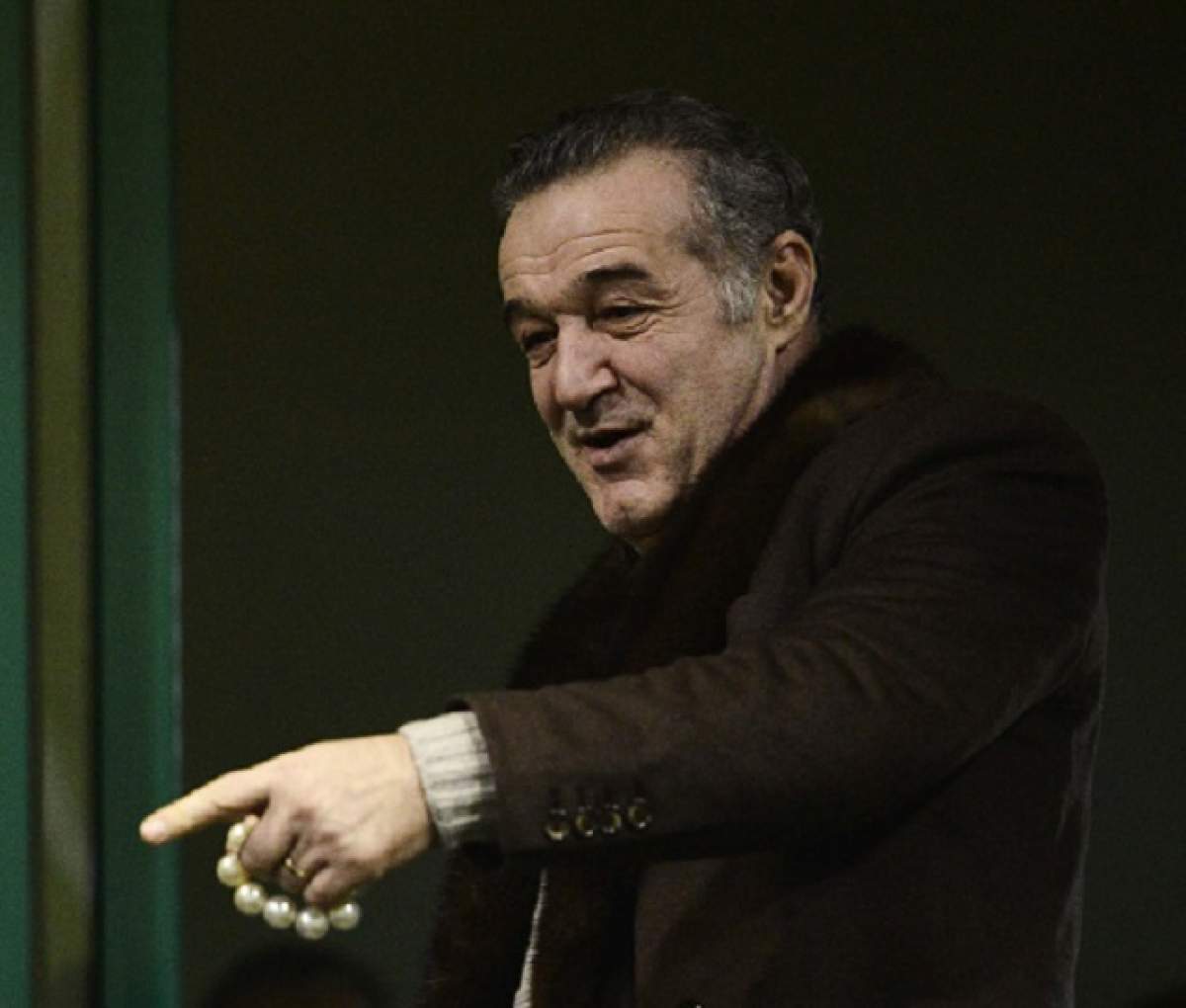 Gigi Becali face pressing la naşul Gică Hagi! Culisele negocierilor pentru doi fotbalişti ai Viitorului!