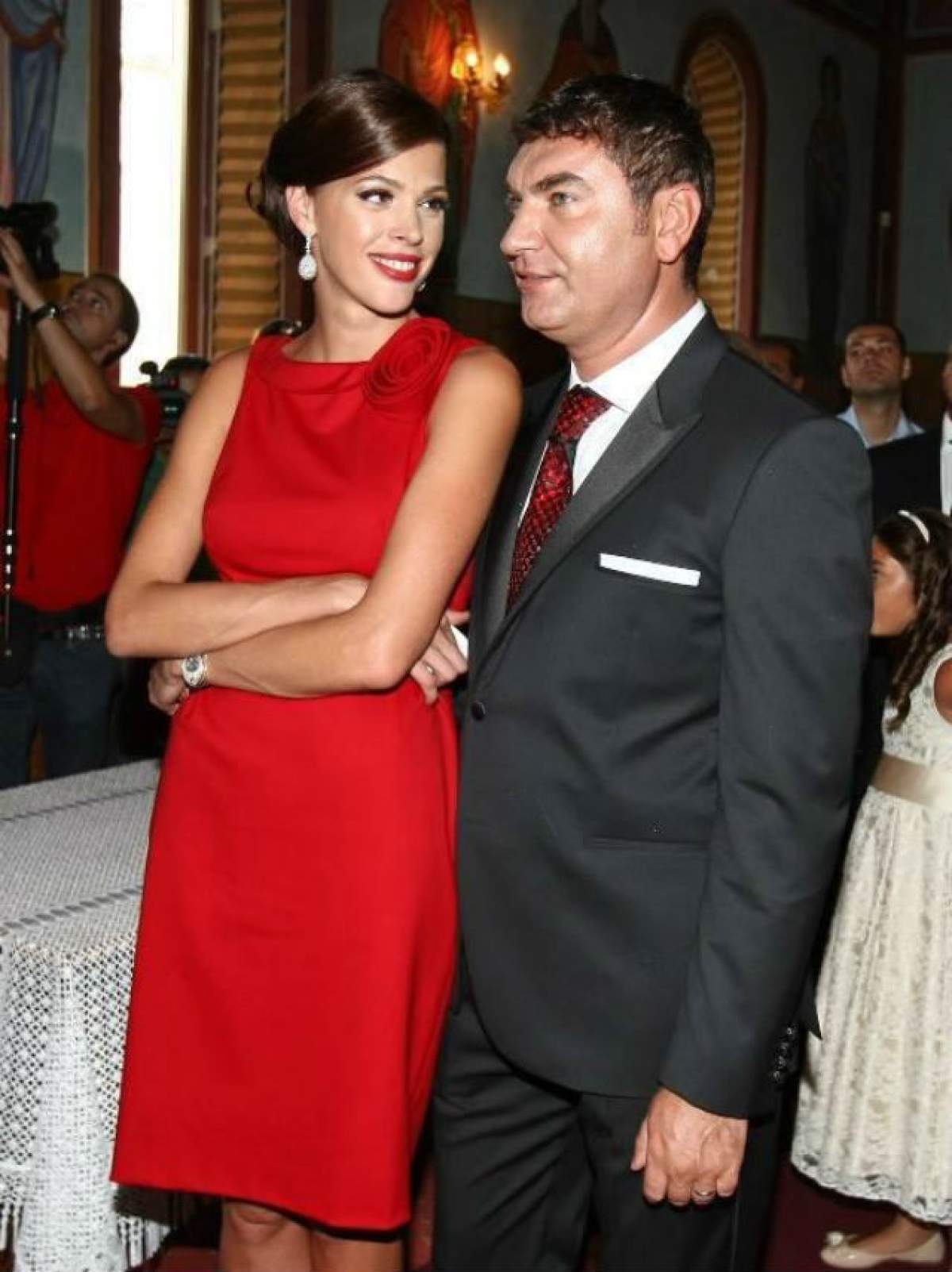 FOTO / Revenită în România, Alina Vidican i-a făcut o vizită lui Cristi Borcea după gratii: "Mi-a fost dor de el, e soţul meu, iubirea mea"