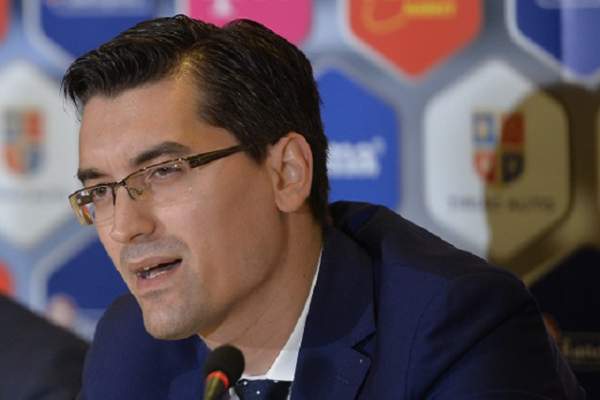 Bombă în fotbalul românesc! Preşedintele FRF, Răzvan Burleanu, pe făraş!
