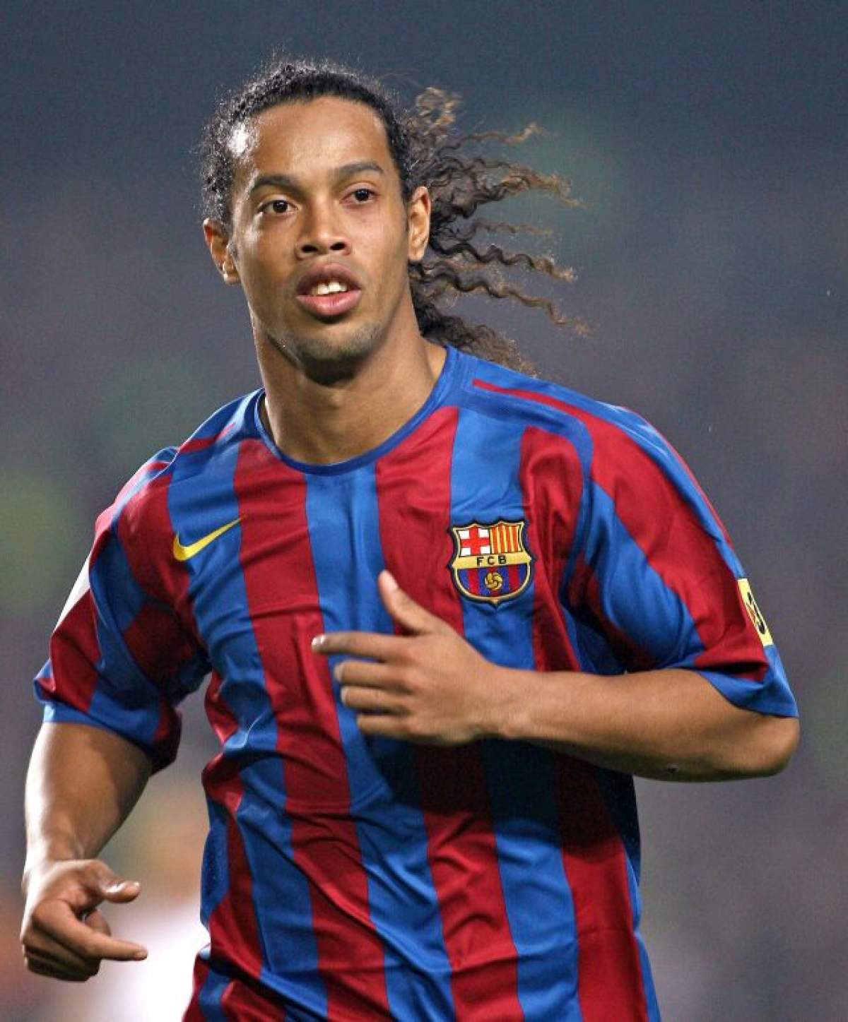 Nu degeaba se înghesuie fetele să îl cucerească! Ronaldinho are o casă de poveste, de un lux orbitor