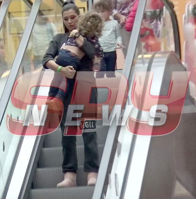 Elena Băsescu, scandal în mijlocul mall-ului. Nu a știut ce să mai facă ca să îl aplaneze