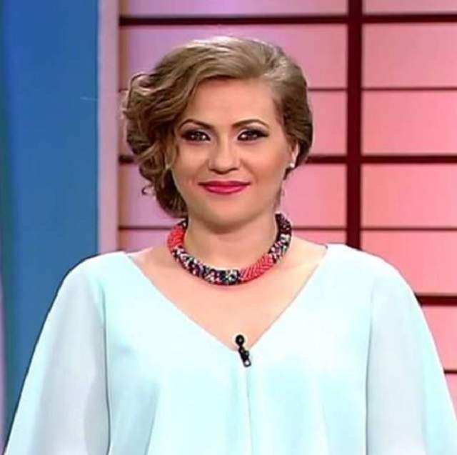 FOTO / Mirela Boureanu Vaida, despre viaţa de familie: "Este greu pentru că îmi cresc singură copiii, soţul vine târziu acasă"