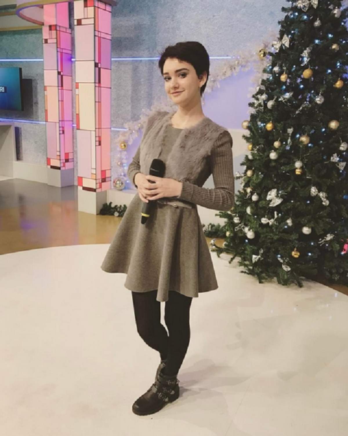 FOTO / Mică cântăreaţă cu un succes uriaş! Uite cum se descurcă Olga Verbitchi după ce a câştigat "X - Factor" alături de Carla's Dreams