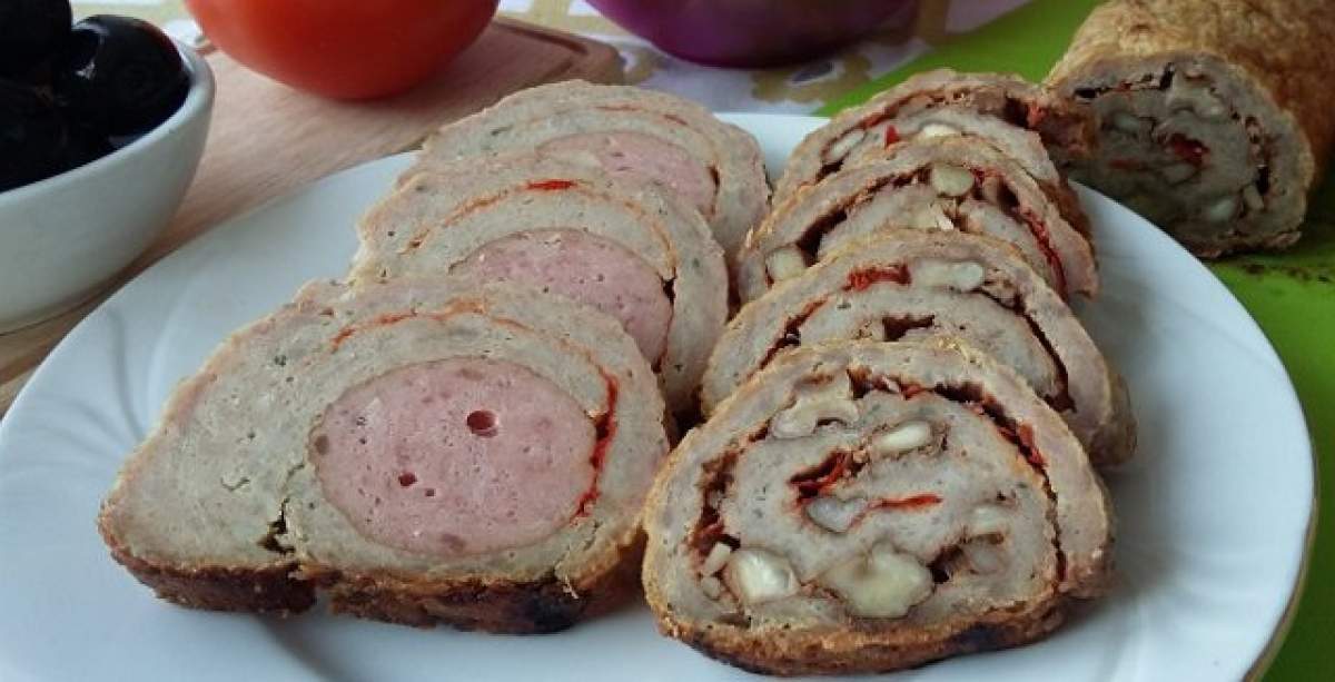 REŢETA ZILEI – MARŢI: Ruladă din muşchi de porc cu cârnăciori şi legume! Perfectă pentru orice moment al zilei