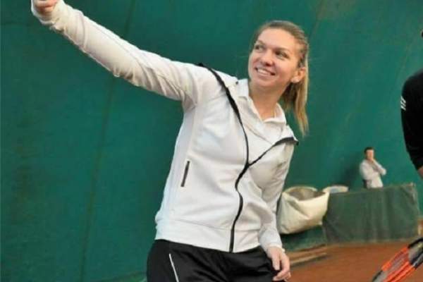 Simona Halep s-a calificat în optimile de finală ale turneului de la Shenzhen